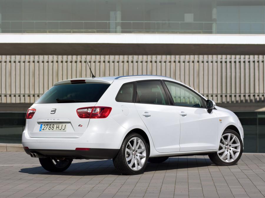  Seat Ibiza ST FR 2012 года  (фото 3 из 13)